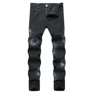 Kişiselleştirilmiş el boyalı silah spreyi beş sivri yıldız renkli elastik siyah düz tüp orta yükselme kot pantolon erkekler için