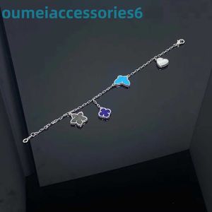 2024 Designer di gioielli di marca Vanl Cleefl Arpelsbracelet Fiori Fiore fortunato Stella a doppia faccia Amore Farfalla Bracciale a quattro foglie Erba Trasmissione in diretta