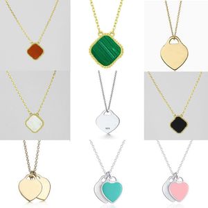 Heart Clover Necklaces Custom Pendant Necklace Designer Jewelry for Women Sier Chain Jewelrys Designers Girl Lady Birthday Christmas Wedding Party