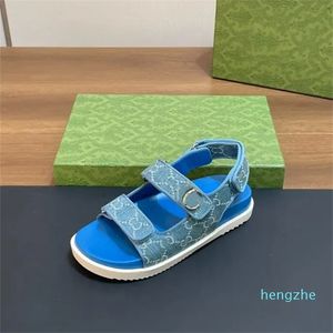 Master'ın Klasik Kadın Sandaletleri Düz 2.0cm kalınlığında Altın Düğmesi Dekoratif Nakış Baskı Denim Üst Siyah Mavi Boyut 35-41