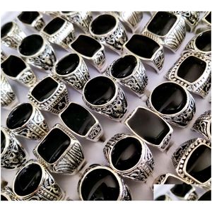 Solitaire Ring Wholesale Lots 30Pcs Design Mix Black Enamel Sier Tone Rings For Men Vintage Man Retro Punk Alloy Jewelry Par Dhgarden Dh2Ke