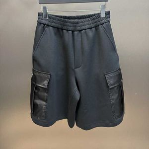 Designer PU Home Correct Hohe Version Hohe Qualität 24SS Neue Dreieck Shorts Metall Dreieck Logo Unisex J8DR