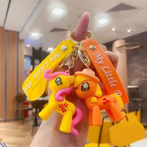 Yeni sevimli midilli Pauli Keychain Rainbow Unicorn Keychain Yaratıcı Karikatür Araba Askısı Toptan