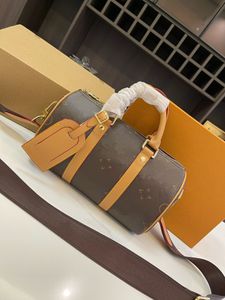 24SS Erkek ve Kadınlar Evrensel Lüks Tasarımcı Keepall XS Yastık Çantası Göster Kadın Çanta Omuz Çantası Crossbody Bag Klasik Zamansız Sade Zerafet 20cm/25cm