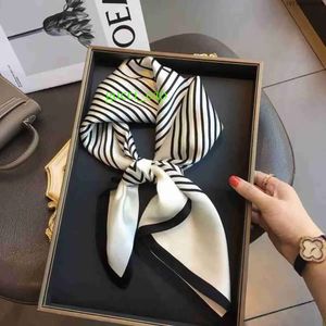 Scarves New Women's Scarf Silk High Temperament Soft Fashion Spring and Autumn Neck White Collar with Handbag Head Scarfs 70x70cm