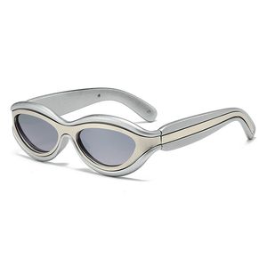 designer sunglasses women mens sunglasses fashion retro sunglasses for men and women outdoor super cool sunglasses personality UV protection mirror 3967 silver