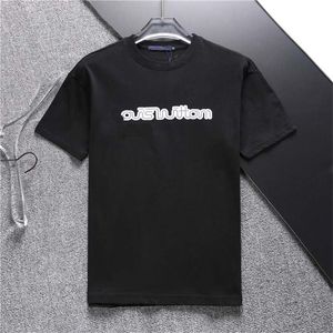 Męskie Designer T-koszulki Modna Moda T-shirt Najwyższa jakość Bawełniane TEES TEES Luksusowe Hip Hop Tshirts M-3xl A19