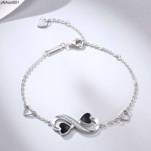 Best-selling S925 Silver Zircon 8-shaped Heart-shaped Fashionable Design for Womens Bracelet Accessories