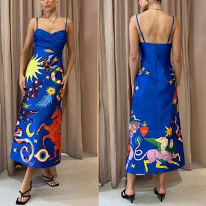 デザイナーファンシーレディースの長いドレス抽象パターンセクシーな女性のサテンホルターグラフィティプリントノースリーブスイングドレス