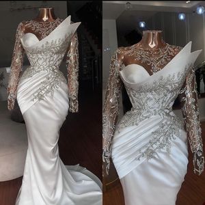 Mode sjöjungfru bröllopsklänningar designer o nackapplikationer satin veck ärmar illusion domstol skräddarsydd plus storlek brudklänning vestidos de novia