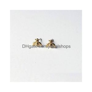 Charm Bee Earrings- Tiny Gold Brass Studs Earrigs With Sterling Sier Posts Drop Leverans smycken örhängen Dh8ny