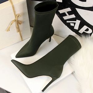 أحذية Bigtree Women Boots Boots Boots في الكاحل المدببة بإصبع القدمين أحذية الخريف الخريف الجوارب أحذية عالية الكعب أحذية سيدات 240318