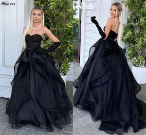 Black Evening Ball Gowns Ruffled Sexy Backless Sweetheart Women Formal Dress Aso Ebi Sequins Beaded Organza Plus Size Vestidos Second Reception Prom Dress CL3404