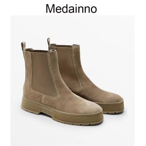 Boots Medainno 2022 Autumn Inverno Novo moda feminina genuína couro redondo cabeça média de salto grosso Botas Martin Botas Simples Casual Feminino