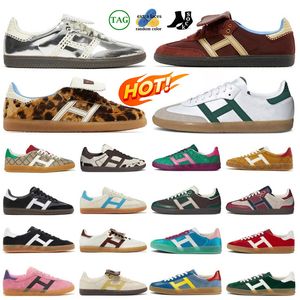 2024 Originals Vegan Adv Platform Shoes men women designer OG Casual Shoe White Velvet Suede Cream Blue mens womens outdoor sambabas sneakers sports trainers