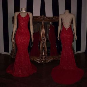 Vestidos de baile de lantejoulas vermelhos cruzados sem costas novos vestidos de festa de noite africanos reflexivos longos