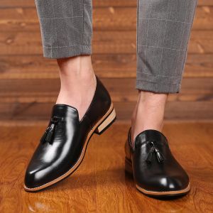 Scarpe da uomo vestito scarpe da gentiluomo in stile britannico paty in pelle per matrimoni uomini appartamenti in pelle oxfords scarpe formali