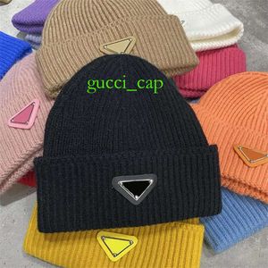 2023 Beanie / Schädelkappen Mode Herren Designer Beanie Wintermütze Outdoor Frau Beanies Bonnet Mann Kopf Warme Kaschmir Gestrickte Schädelkappe Trucker Ausgestattet Hüte S S