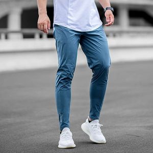 Calças esportivas leves e finas elásticas primavera/verão cor sólida fino ajuste perna de ferro casual fitness treinamento esportivo