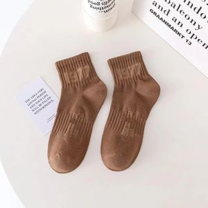 Mens Womens Socks Embroidery Casual Cotton Sports Basketball Cotton Mens and Women's Fashion Socks NO box O13