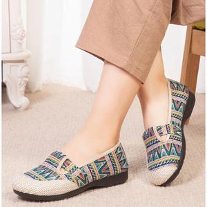 カジュアルシューズCresfimix Women Classic Light Weight Bow Tie Plus Size Slip on Flat Lady Sweet Anti Skid Dance Loafers Zapato A9800