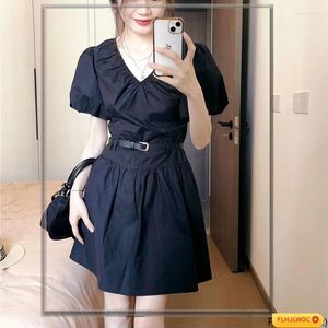 Partykleider Chic Gürtel 2024 Frauen Korea Japan Stil Design Nette Mädchen Rüschen Eine Linie Dünne Schmal Geschnittene Kleine Mini Schwarz Kleid