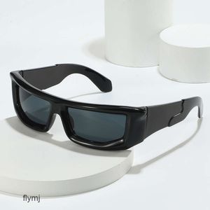 2 PCS مصمم أزياء فاخر جديد OW Home Sports Sunglasse مع نظارة شمسية شمسية عالية الدقة وشخصية ركوب الدراجات
