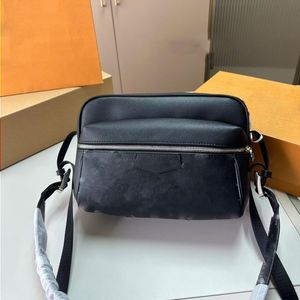 Lous Designer Messenger Torbası Bel Paketleri Kemer Çantası Adam Fanny Pack Bel Çanta Tasarımcı Crossbody Çanta Omuz Çantası Cüzdan GÜNEŞ DERİ 26*