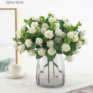 Faux Floral Greenery 5 Forks 11 Heads Artificial Flowers Silk Roses Bouquet for Home Decor Outdoor Garden Eucalyptus Leaves Fake Plants Wedding Party Y240322