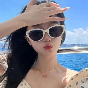 2 PCSファッションラグジュアリーデザイナー2022 New Mi Ding Cat Eye Sunglassesパーソナライズされたトレンド女性UV保護サングラス