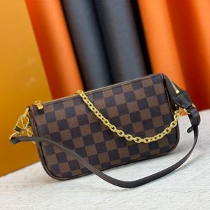 Bolsa de corrente de axilas de luxo designer padrões clássicos mulheres crossbody hobo pequena bolsa de ombro bolsa de corrente feminina carteira titular do cartão moda carta saco 3 cores 82766