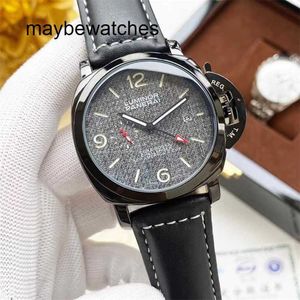 Panerai Luminors vs 공장 최고 품질 자동 시계 P.900 자동 시계 상단 클론 다기능 ADNP