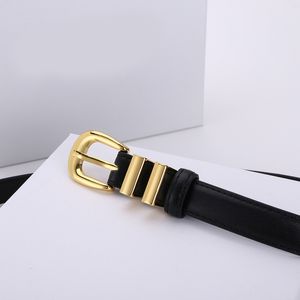 Vintage Designer Belt Classic Casual Style Buckle Leather Belt Top Quality Men Designer Luxury Belt Black White Red Accessories Personlighet FA0108 E4