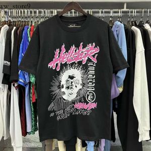 Модная рубашка Hellstar Mens Rap Top Designer Thirt Brand Fun Fun Comic English Letter Print Low All Round Coldar Short String Shirt Hellstar Short 2868