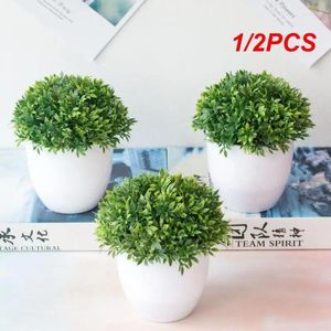 Flores decorativas 1/2 PCS Plantas Artificiais Verde Bonsai Pequeno Pote de Árvore Falso Flor Enfeites em Vaso para Casa Jardim Festa Artesanato Decoração de Plantas