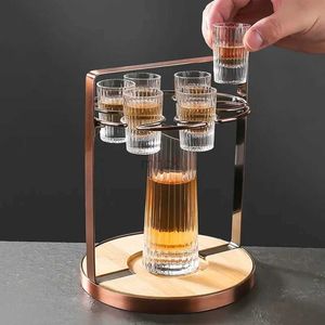 Bar Tools Exquisite Japanese Sake Cups Set Elegant Glass Set with Wine Distributor Iron Bullet Cup Light Luxury Bar Tools for Bartenders 240322