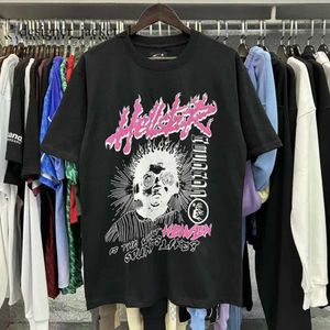 Moda Hellstar koszula męska RAP Top Designer Tshirt Tide Marka zabawna komiks angielski list z drukiem miękkim okrągłym kołnierzem krótkie rękodzie