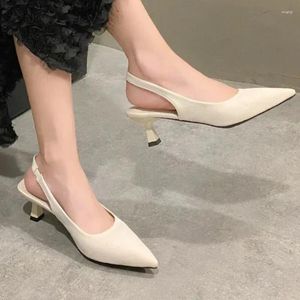 Elbise 730 Ayakkabı Bahar 2024 Moda Slip-On Kadın Yüksek Topuklu Katı Sığ Ağız Ofisi Seksi Kapalı Toe Slingback Sandalet 57843