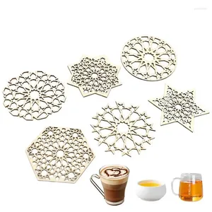 Bord Mattor Träbanor Värmebeständigt skål Matt Hollow Carving Eid Festival Pads 6 PCS Table Seary Dining Decor Bar Kitchen Accessory