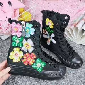 Casual Shoes High Top Sneakers Thai Tide Brand Tungt arbete Rhinestone Flower Side Zipper Women's Fashion Boots