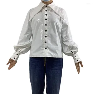 Kadın bluzları gloosy pvc deri düğme kabarık kol gömlekleri dönüşü açma yakalı bluz üstleri ofis bayan kulübü kadın ceket için seksi 7xl