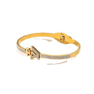 Branded Bracelets Women Bangle Designer Letter Bracelet Crystal Gold Plated Stainless Steel Wedding Lovers Gift Jewelry ZG1335