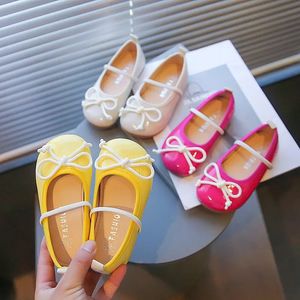 Size 21-36 Kids Flats Children Princess Shoes Spring Bright Colors Girls Mary Jane Shoes Baby Toddler Girl Shiny Leather Shoes240311
