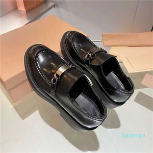 Tjock Sole Lefu 2024 Women's British Style Black Small Leather Summer JK Single Shoes for Women