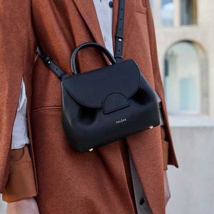 Ladies Hand Bag Manufacturers Promotion French Niche Dign Single Shoulder Crossbody for Womens Handbag Genuine Commuting Smiling Face Hand-held Small