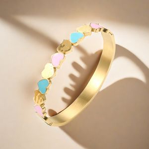 Ouro e prata rosa ouro pêssego coração designer pulseira charme pulseira 18K banhado a ouro aço inoxidável luxo casamento senhoras moda jóias decoração requintada