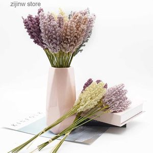 Finto verde floreale 6 pezzi Lavanda Fiori artificiali Decorazioni per la casa Decorazioni di nozze Natale Scrapbooking Fai da te Tavolo da pranzo Vasi per la decorazione Y240322