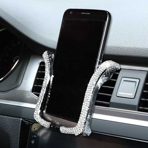 Mobiltelefonfästen Holders Universal Bing Car Phone Holder with Crystal Rhinestone Car Air Vent Mount Clip Cell Telefon Holder för iPhone Samsung Car Holder 240322