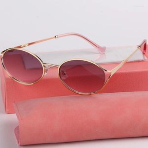 Solglasögon 2024 Oval Small For Women Brand Designer Frame Gold Eloy Metal Eyeglasses Ladies Sun Glasses UV400