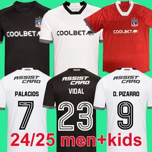 Vidal 24 25 Colo Colo Soccer Jerseys Trzeci mundur Pizarro Football Shirt Home Away THRID Jersey Trening Wszerzowe Catolika Universidad de vargas palacios